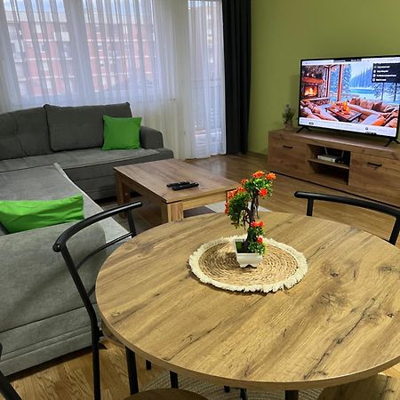 Prishtina Apartments Prisztina Zewnętrze zdjęcie