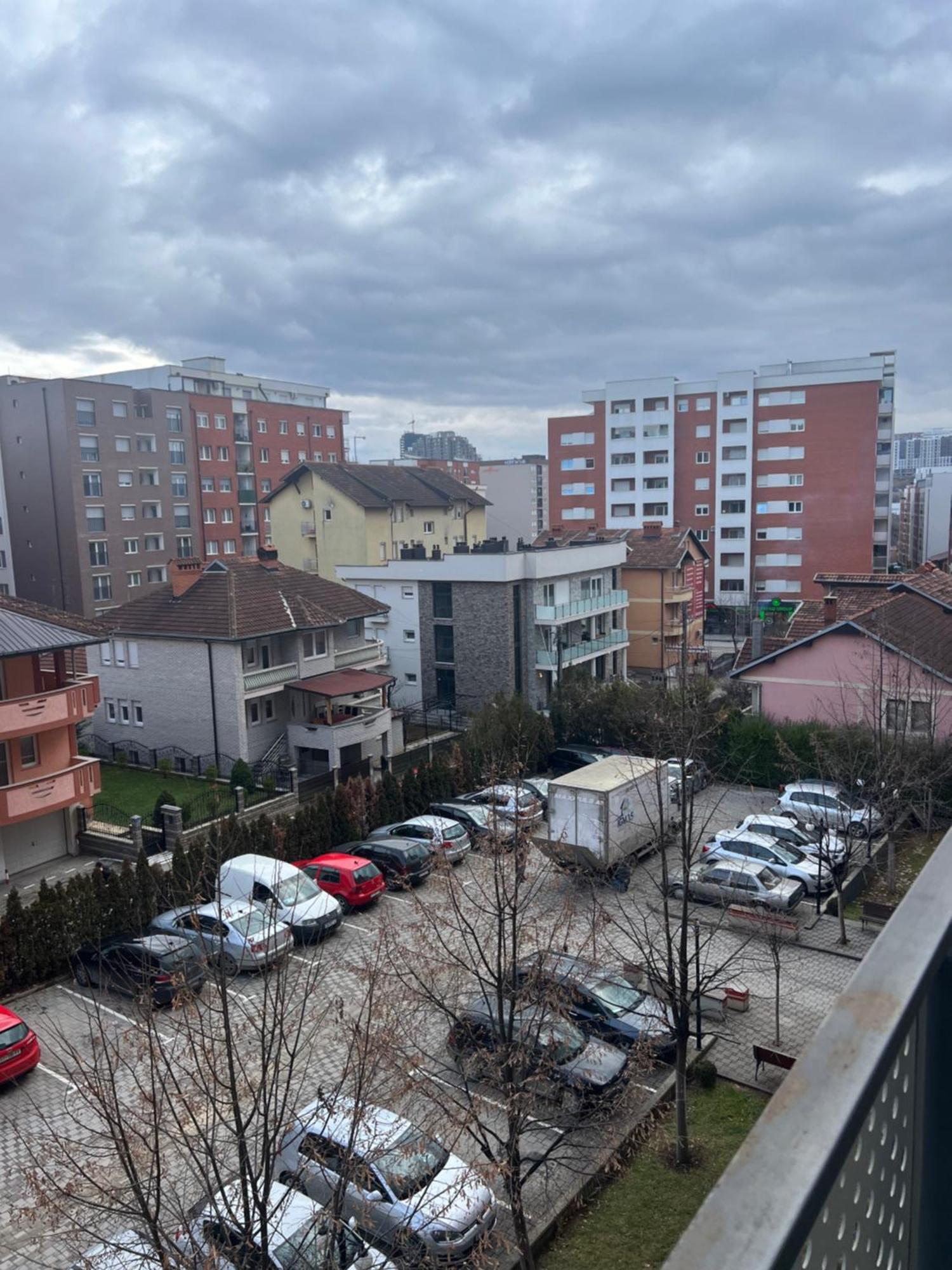 Prishtina Apartments Prisztina Zewnętrze zdjęcie