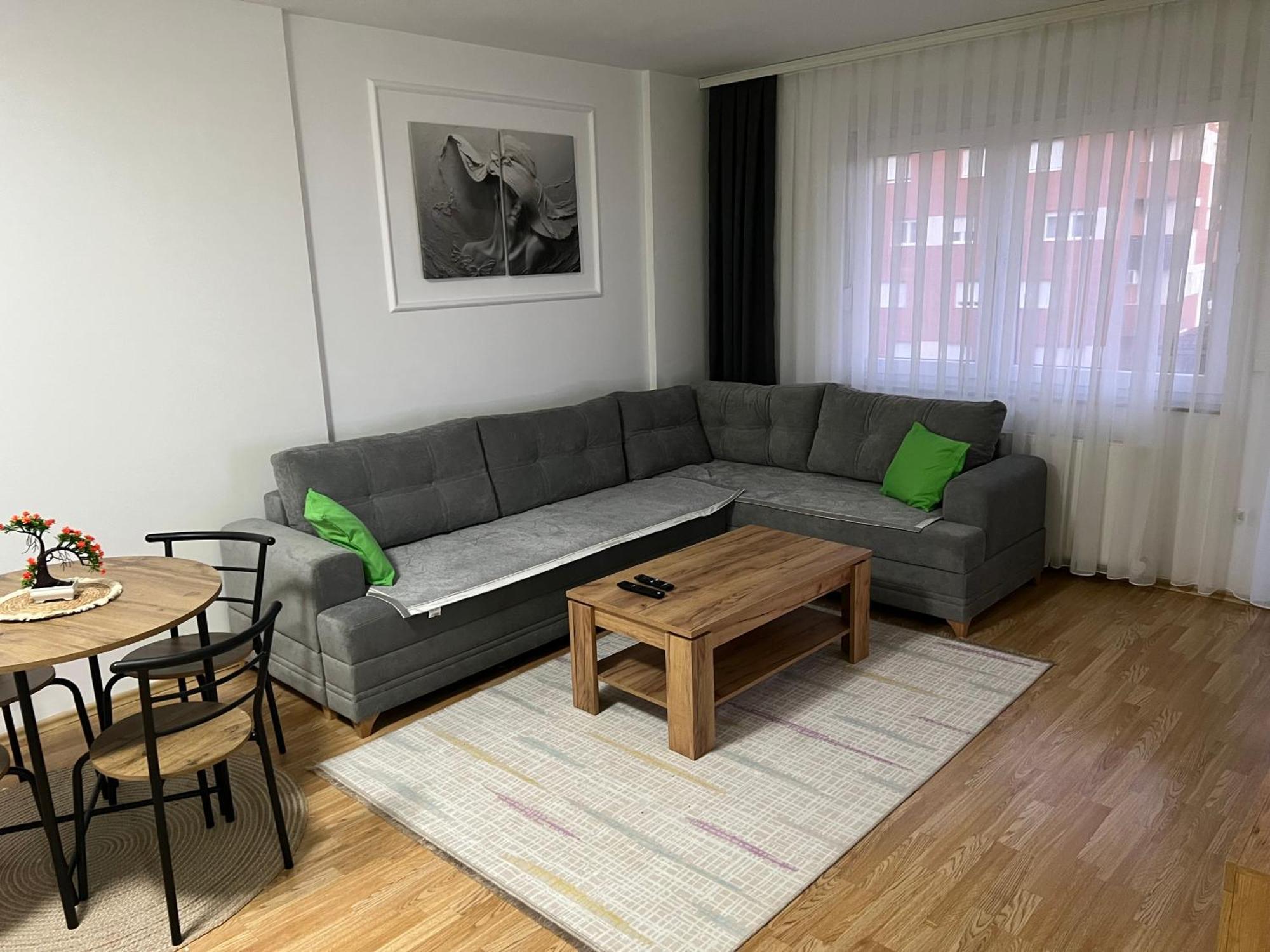 Prishtina Apartments Prisztina Zewnętrze zdjęcie